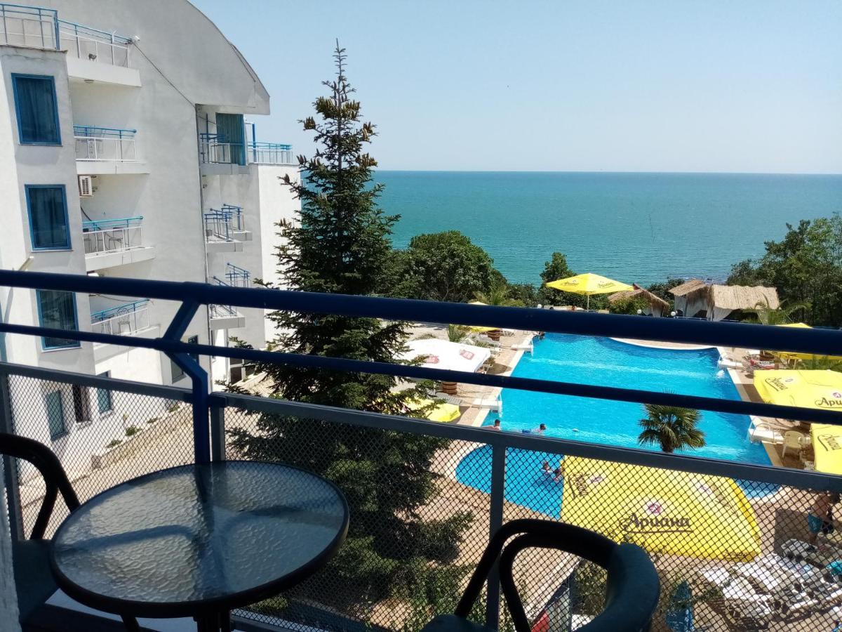 Hotel Iceberg Balčik Exteriér fotografie