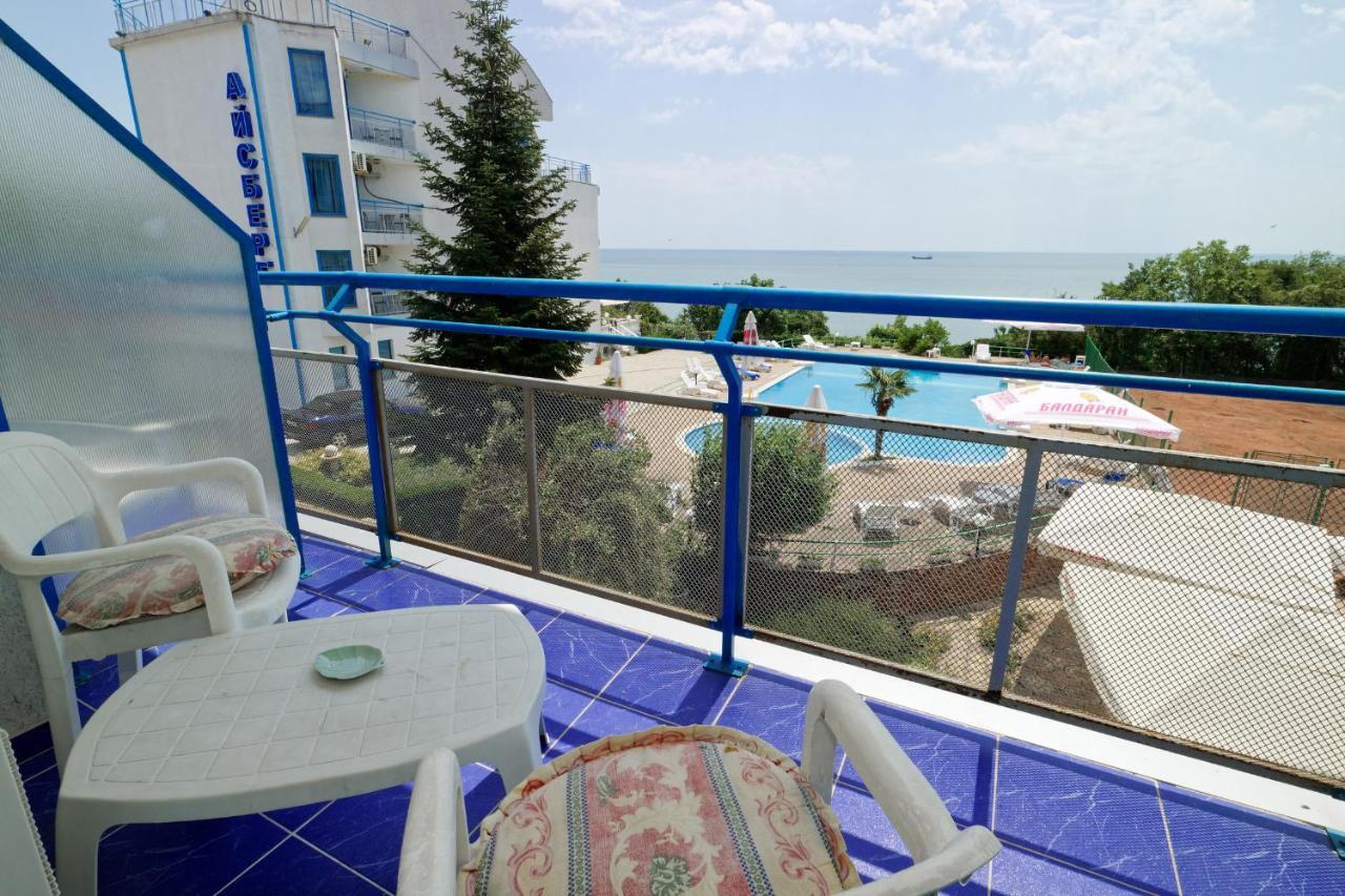 Hotel Iceberg Balčik Exteriér fotografie